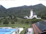 Archiv Foto Webcam Kreuth: Kirche und Freibad 06:00