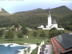 Archiv Foto Webcam Kreuth: Kirche und Freibad 06:00