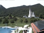 Archiv Foto Webcam Kreuth: Kirche und Freibad 11:00