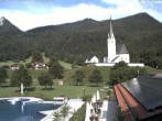 Archiv Foto Webcam Kreuth: Kirche und Freibad 07:00