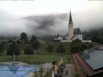 Archiv Foto Webcam Kreuth: Kirche und Freibad 05:00