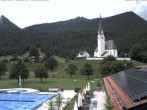 Archiv Foto Webcam Kreuth: Kirche und Freibad 11:00