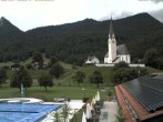 Archiv Foto Webcam Kreuth: Kirche und Freibad 13:00