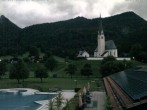 Archiv Foto Webcam Kreuth: Kirche und Freibad 05:00