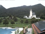Archiv Foto Webcam Kreuth: Kirche und Freibad 08:00