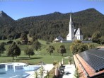 Archiv Foto Webcam Kreuth: Kirche und Freibad 11:00