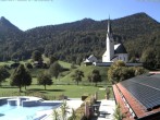Archiv Foto Webcam Kreuth: Kirche und Freibad 13:00