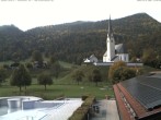 Archiv Foto Webcam Kreuth: Kirche und Freibad 13:00