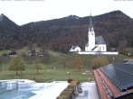 Archiv Foto Webcam Kreuth: Kirche und Freibad 06:00