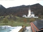Archiv Foto Webcam Kreuth: Kirche und Freibad 07:00
