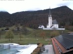 Archiv Foto Webcam Kreuth: Kirche und Freibad 15:00