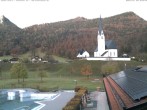 Archiv Foto Webcam Kreuth: Kirche und Freibad 05:00