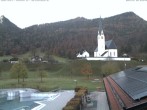 Archiv Foto Webcam Kreuth: Kirche und Freibad 06:00