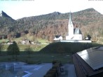Archiv Foto Webcam Kreuth: Kirche und Freibad 07:00