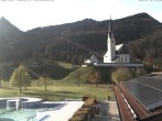 Archiv Foto Webcam Kreuth: Kirche und Freibad 13:00