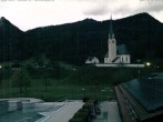 Archiv Foto Webcam Kreuth: Kirche und Freibad 05:00