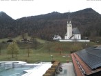 Archiv Foto Webcam Kreuth: Kirche und Freibad 07:00