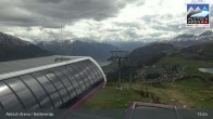 Archived image Webcam Bettmeralp: Bergstation Wurzenbord 14:00