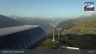 Archived image Webcam Bettmeralp: Bergstation Wurzenbord 06:00