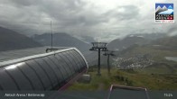 Archived image Webcam Bettmeralp: Bergstation Wurzenbord 14:00