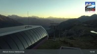 Archived image Webcam Bettmeralp: Bergstation Wurzenbord 18:00