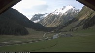 Archived image Mountain Hut Krimmler Tauernhaus - Webcam South 07:00