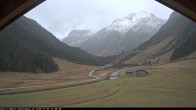 Archived image Mountain Hut Krimmler Tauernhaus - Webcam South 11:00