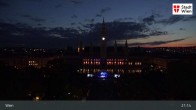 Archiv Foto Webcam Wiener Burgtheater 20:00