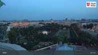 Archiv Foto Webcam Wiener Burgtheater 20:00