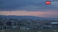 Archiv Foto Webcam Genfer - RTS Hochhaus 02:00
