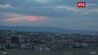 Archiv Foto Webcam Genfer - RTS Hochhaus 02:00
