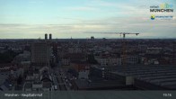 Archiv Foto Webcam München: Livestream am Hauptbahnhof 18:00