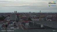 Archiv Foto Webcam München: Livestream am Hauptbahnhof 20:00