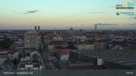 Archiv Foto Webcam München: Livestream am Hauptbahnhof 18:00