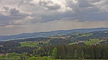 Ausblick vom Duschlberg über die Ortschaft Altreichenau