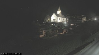 Dorfansicht Ernen mit Kirche