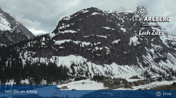 Lech Zürs am Arlberg - Blick auf Zug