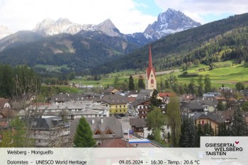 View towards Welsberg (Gsieser Valley, South Tyrol)